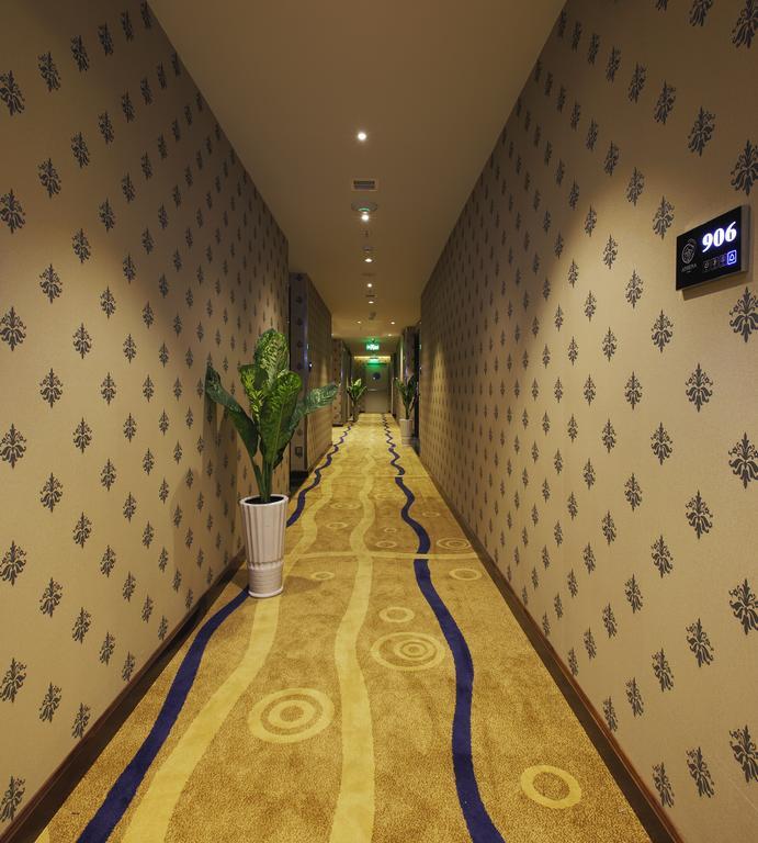 Athena Khách sạn 4*